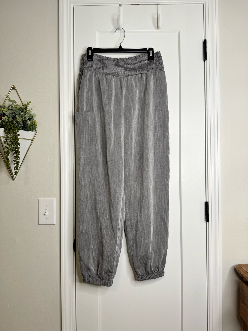 Halara Gray Jogger Pants
